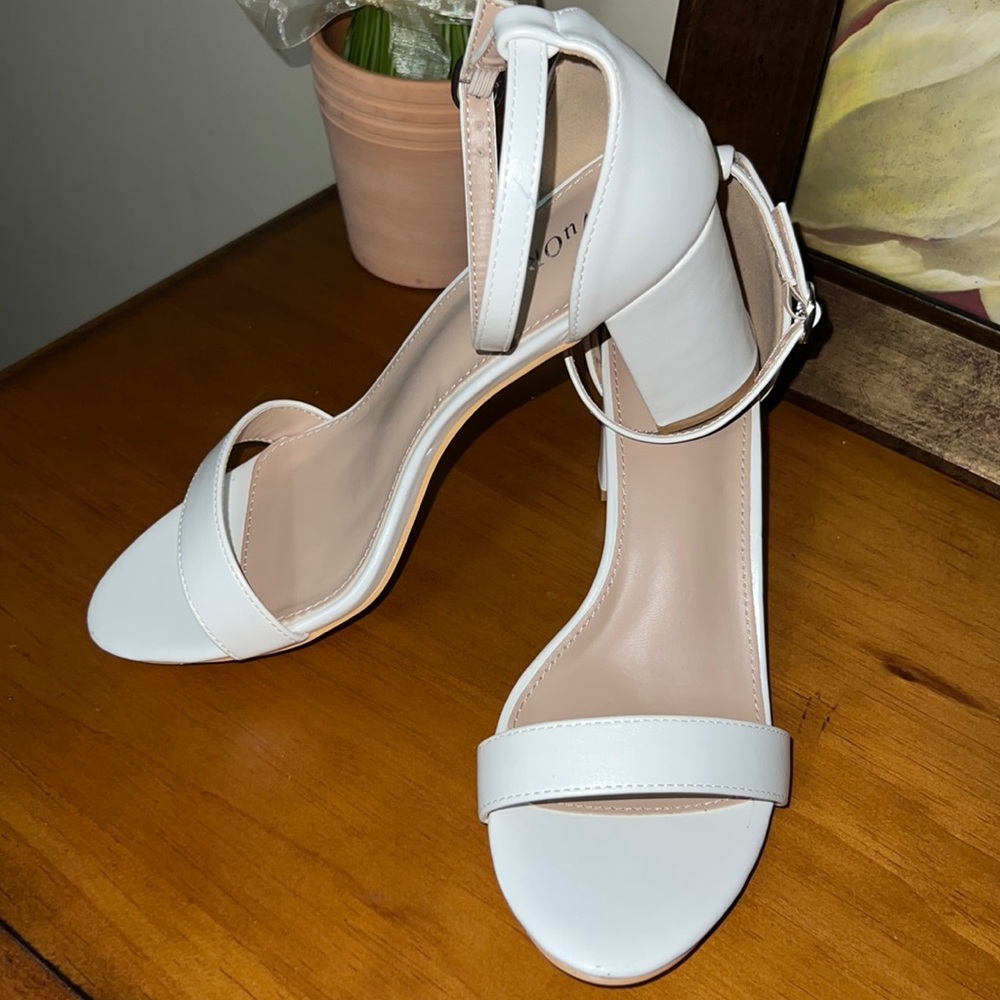 White and Tan WuORWu mid block heels